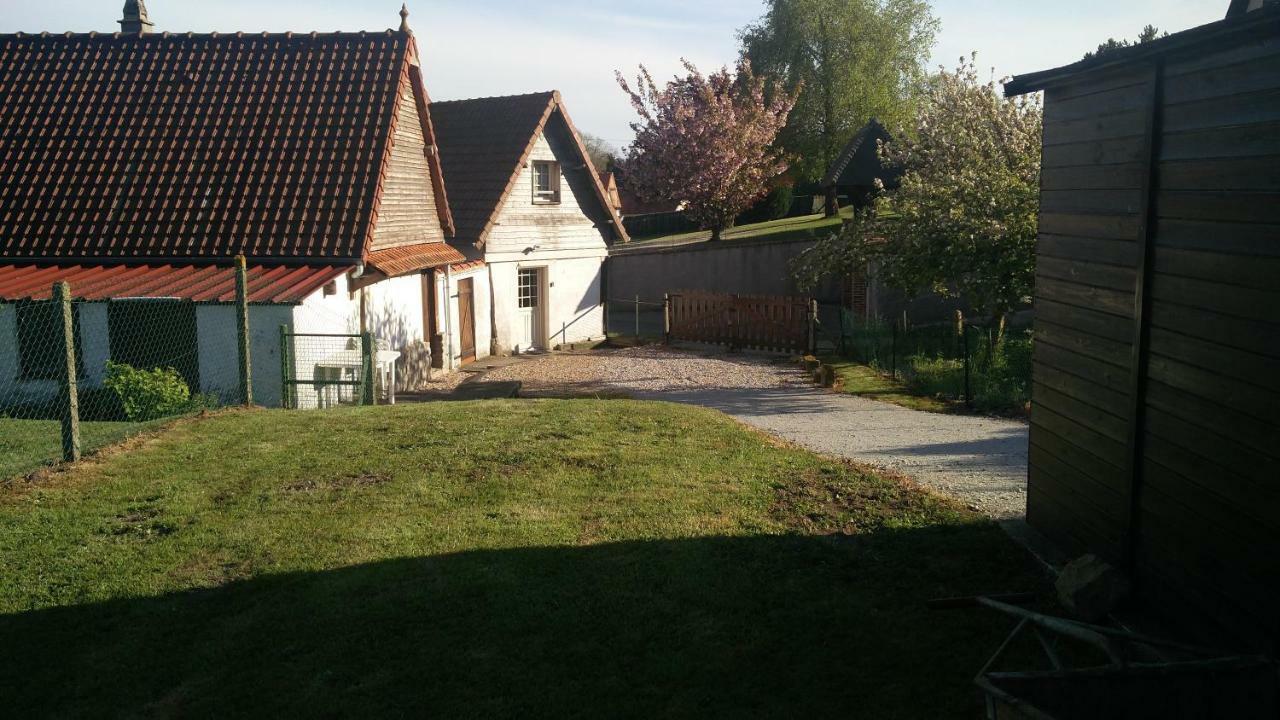 Gite La Cavee Le Bourg-Dun Eksteriør billede